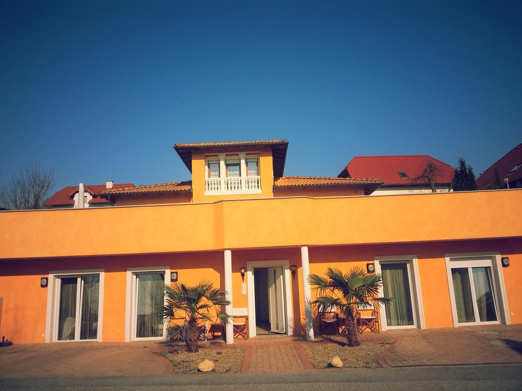 Villa Toscana Steyr Exteriör bild